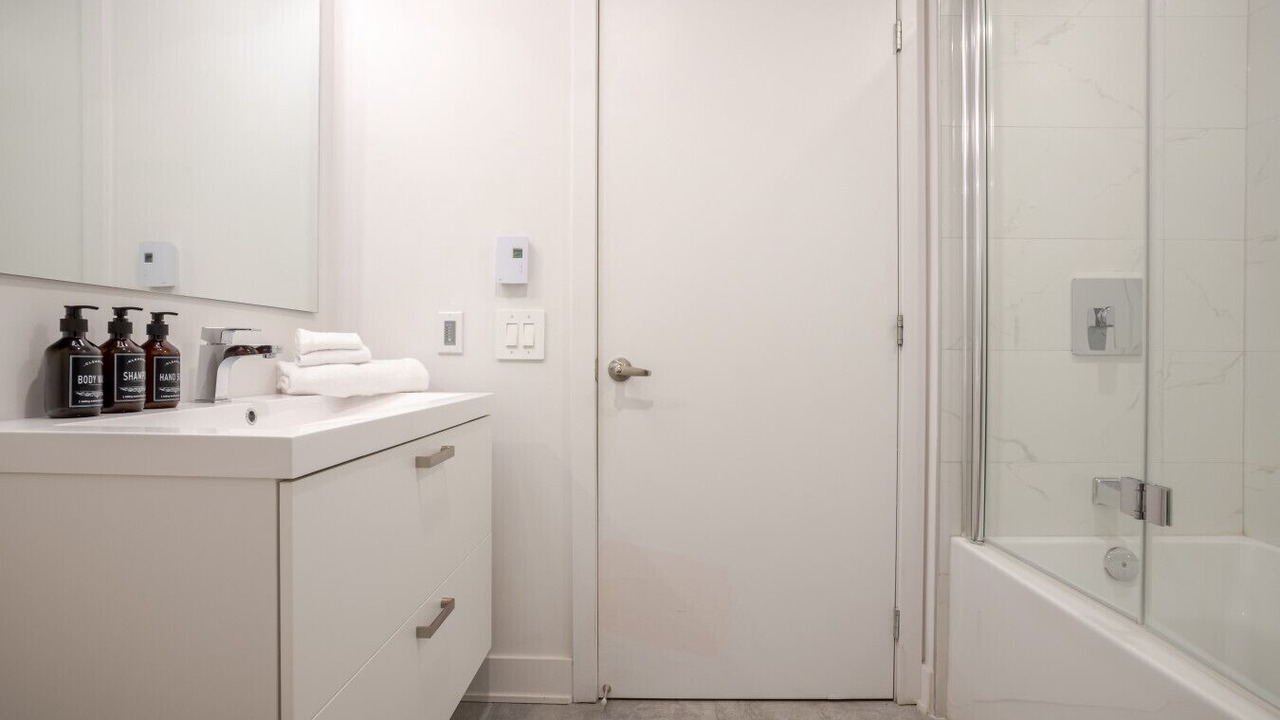 Photo of Bathroom in Griffintown
