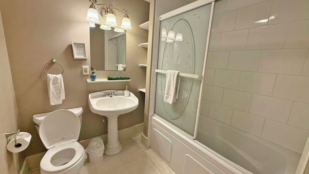 Photo of Bathroom in Regional District of Nanaimo
