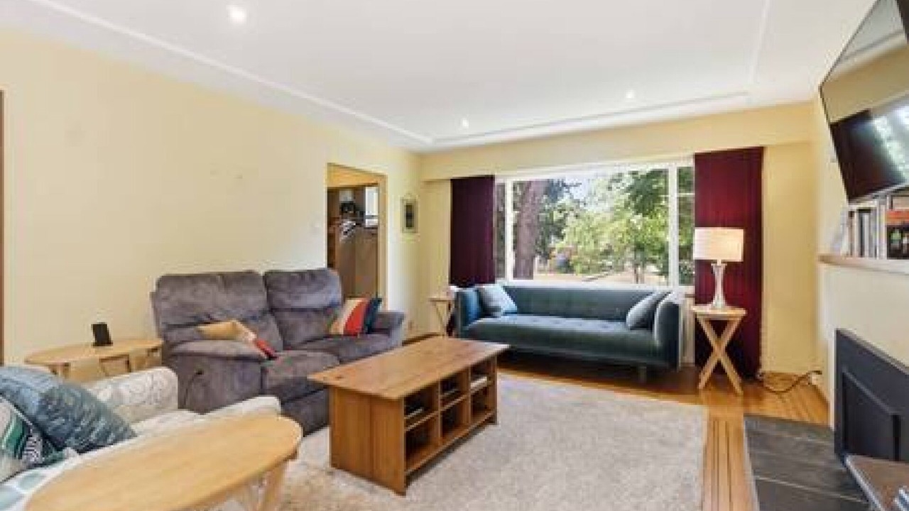 Photo of Livingroom in Knight