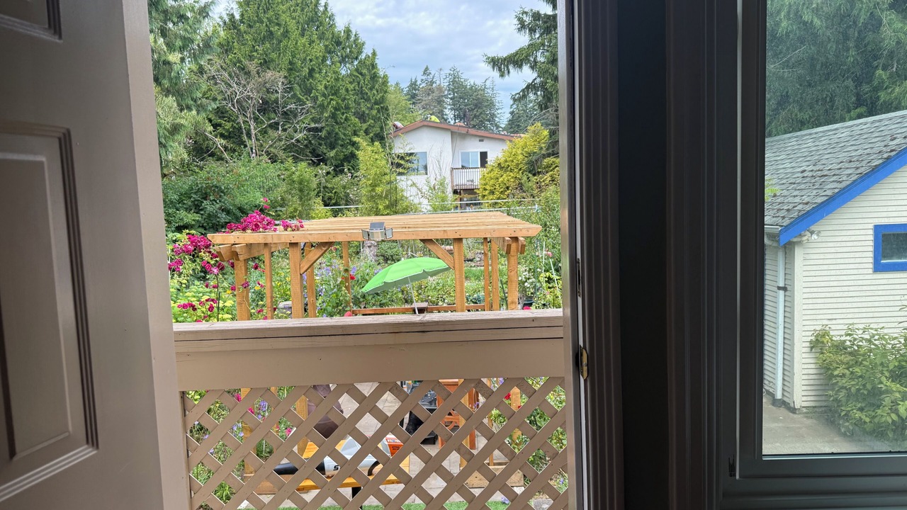 Photo of Others in Saanich East