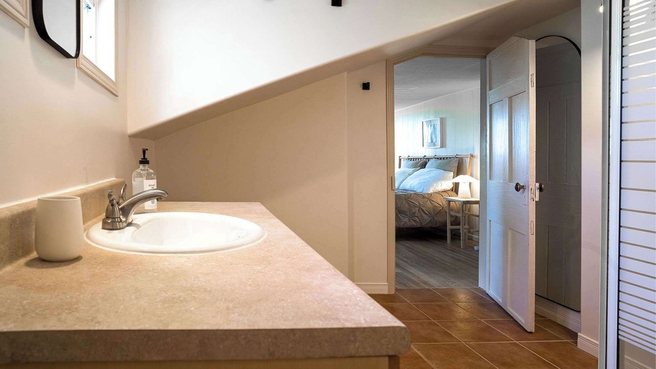 Photo of Bathroom in Greater Napanee