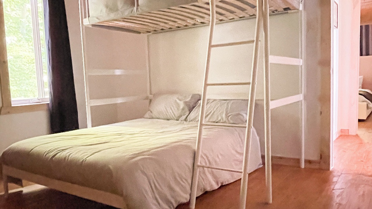 Photo of Bedroom in Montebello