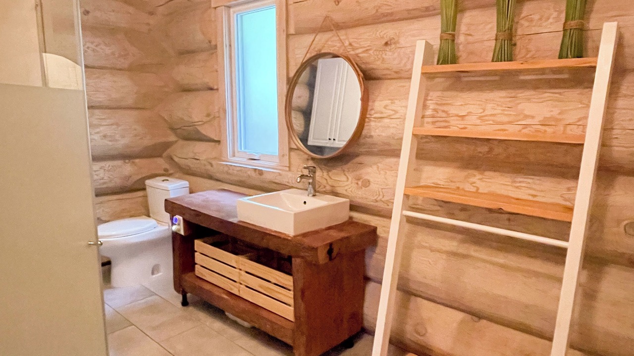 Photo of Bathroom in Montebello