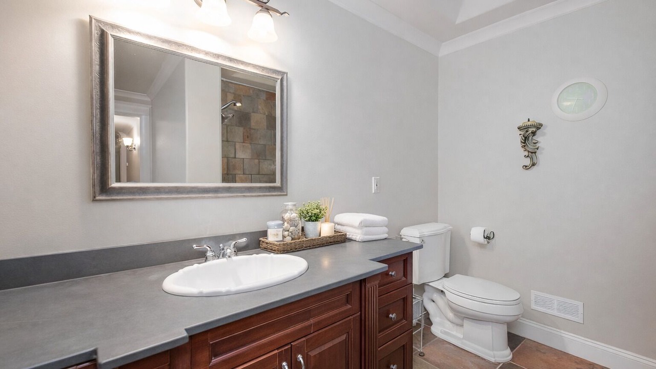 Photo of Bathroom in Westwood Plateau