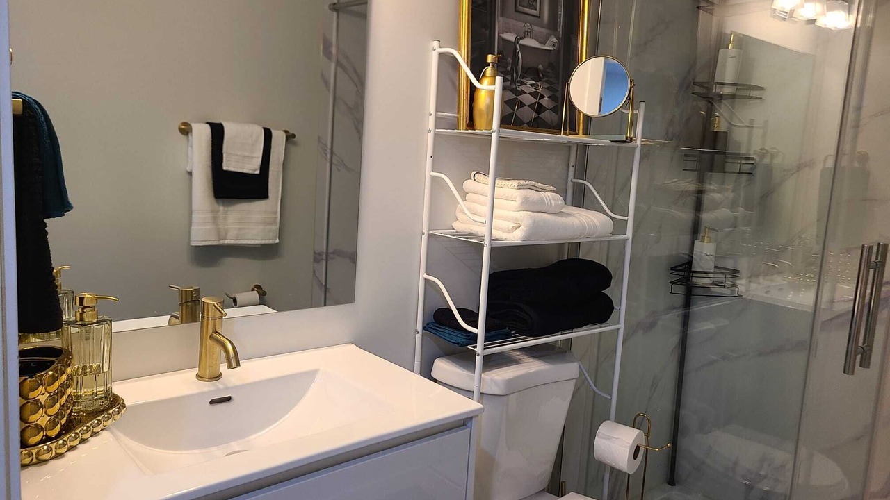Photo of Bathroom in Transcona