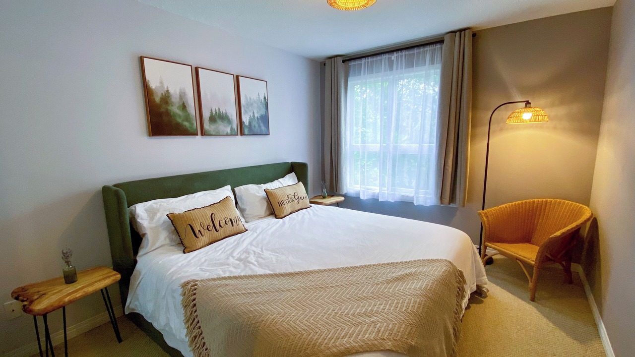 Photo of Bedroom in East Kootenay