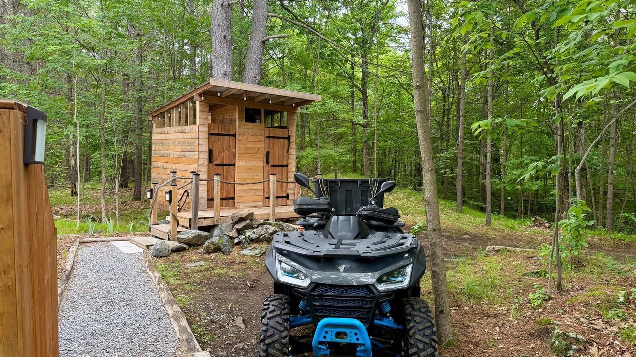 Photo of Outdoor in Frontenac
