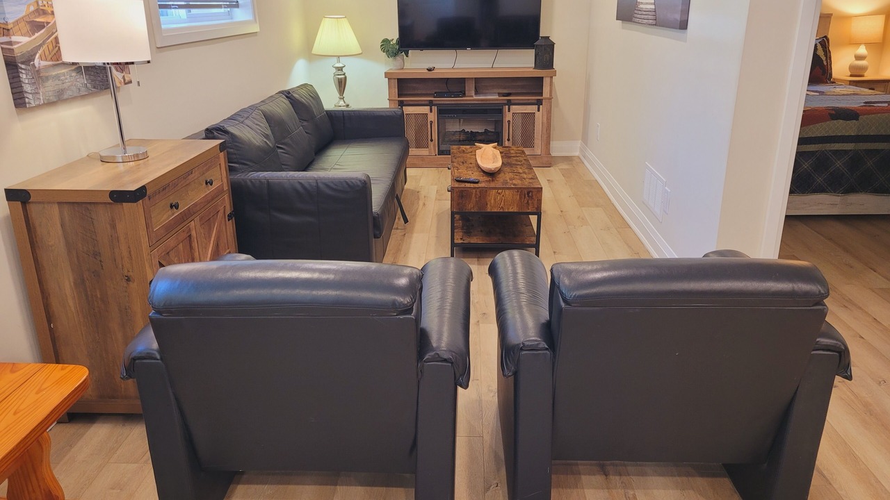 Photo of Livingroom in Petawawa
