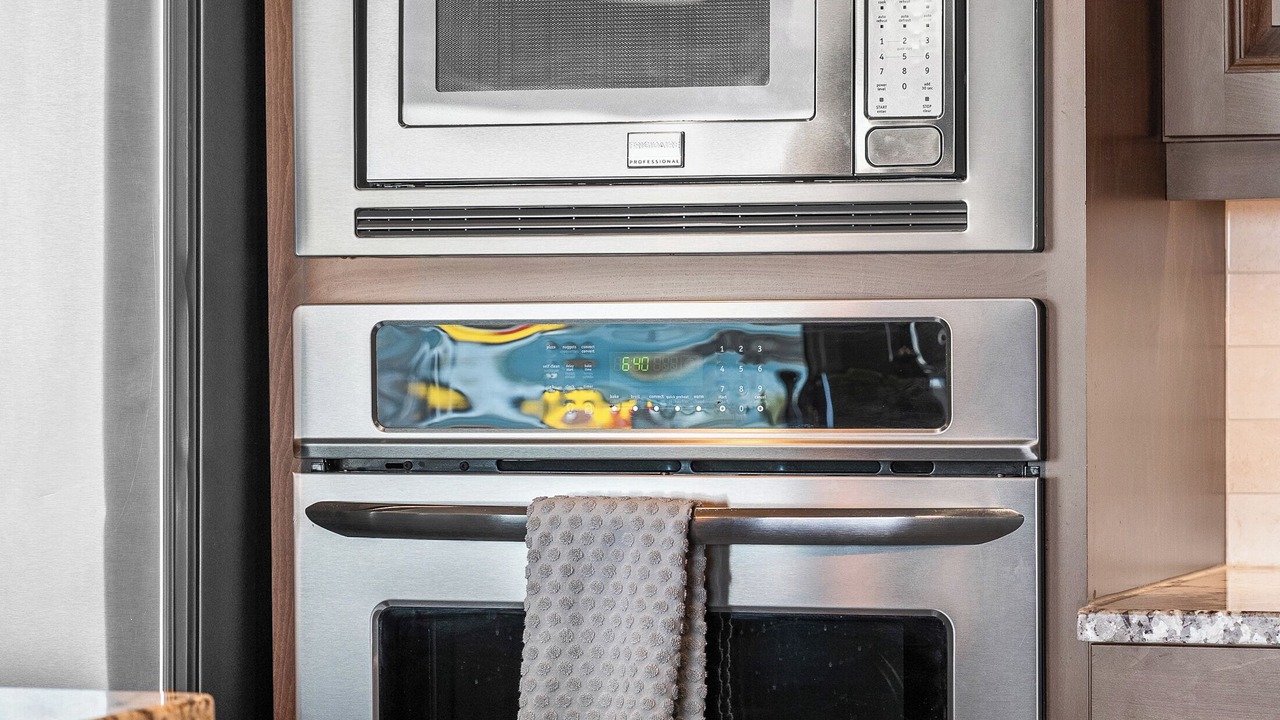 Photo of Kitchen in Radisson Heights - Albert Park
