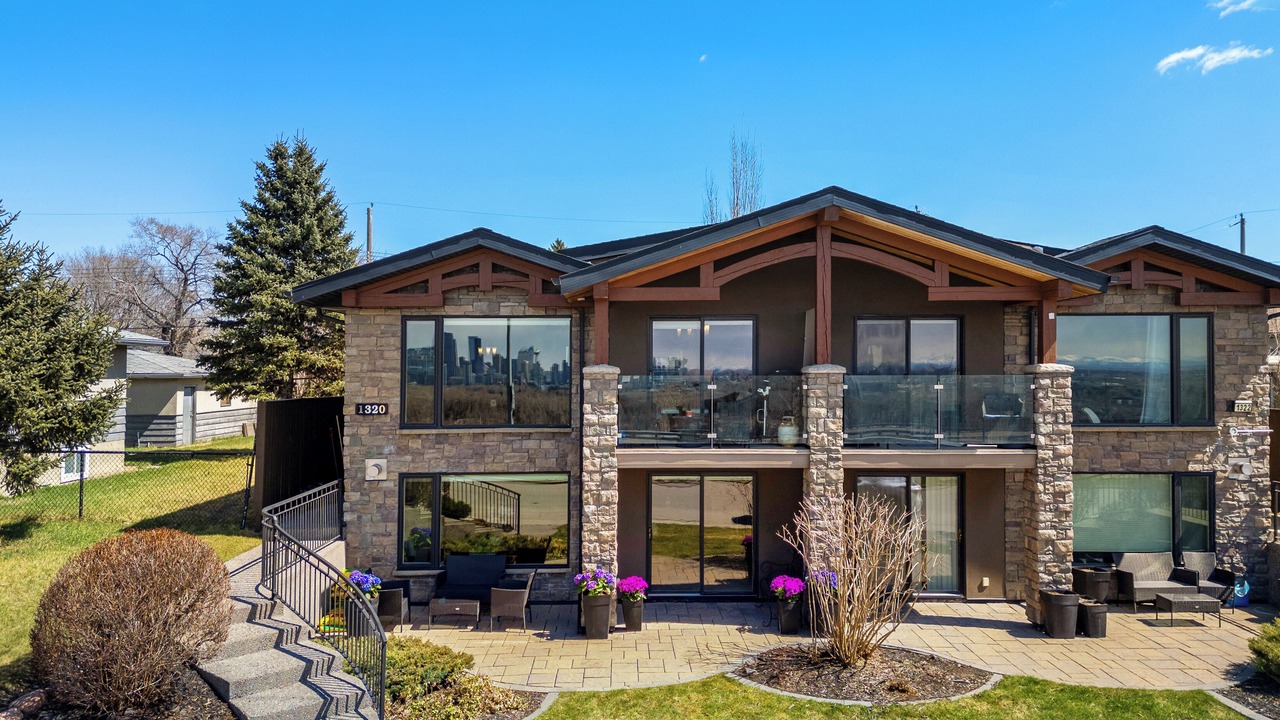 Photo of Outdoor in Radisson Heights - Albert Park