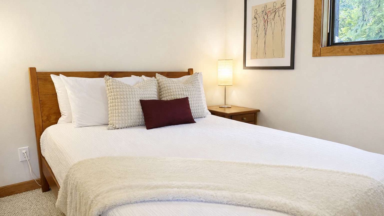 Photo of Bedroom in East Kootenay
