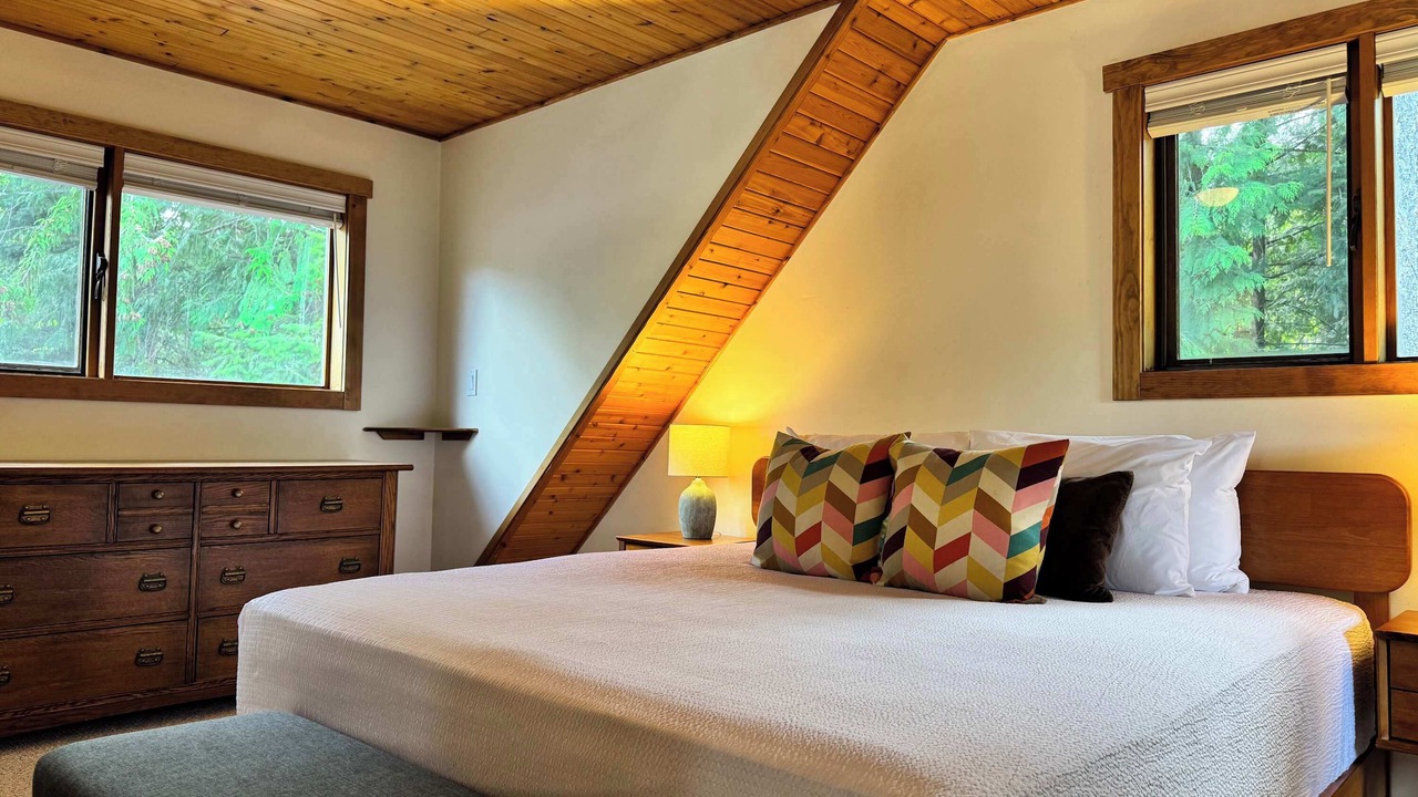 Photo of Bedroom in East Kootenay