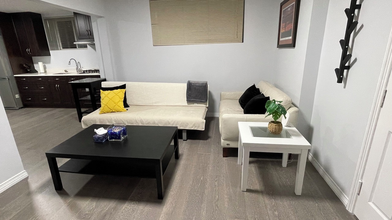 Photo of Livingroom in Coquitlam