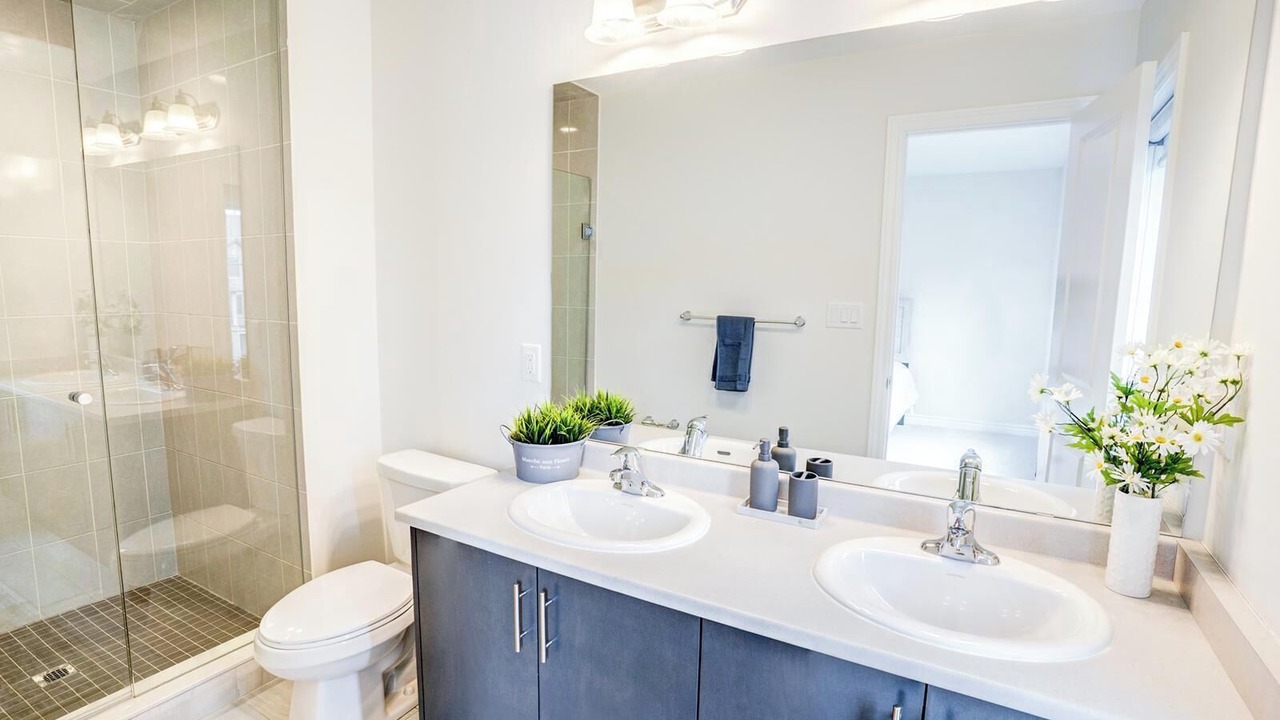 Photo of Bathroom in Brampton