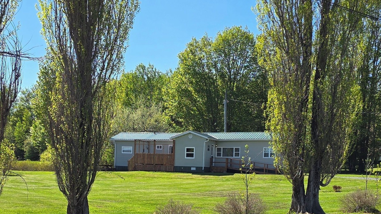 Photo of Outdoor in Waterville