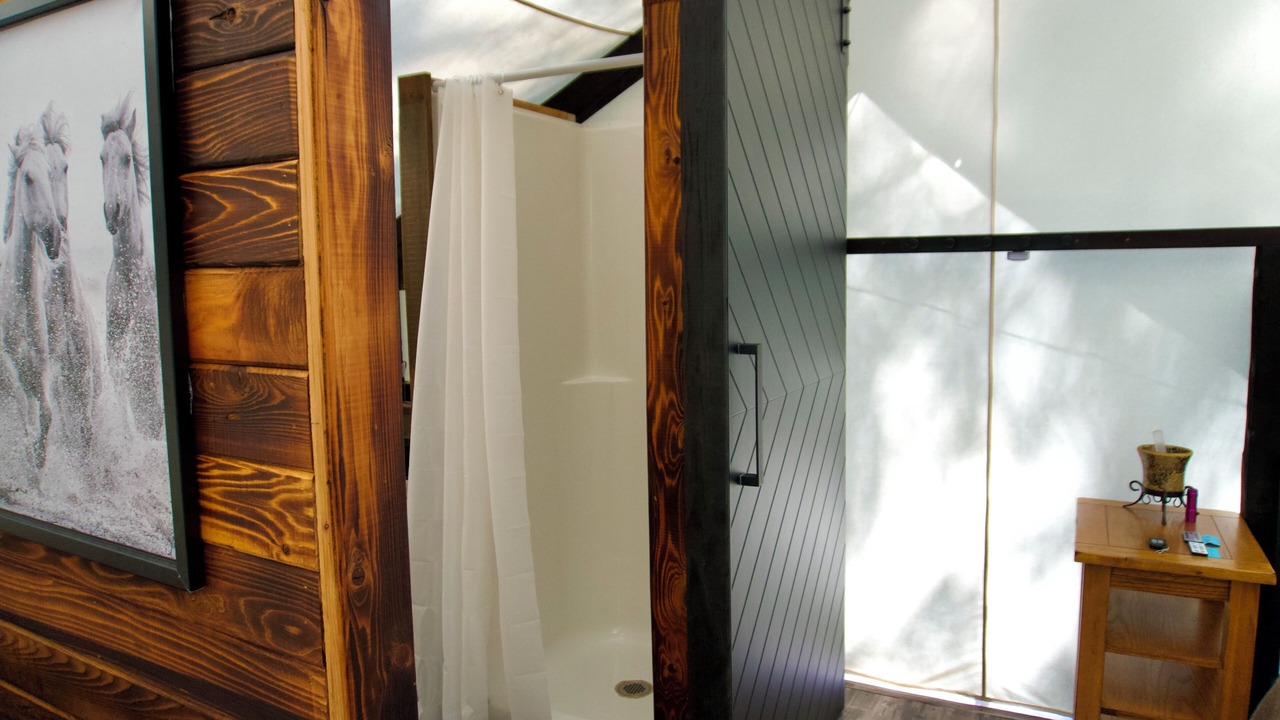 Photo of Bathroom in Mayne Island