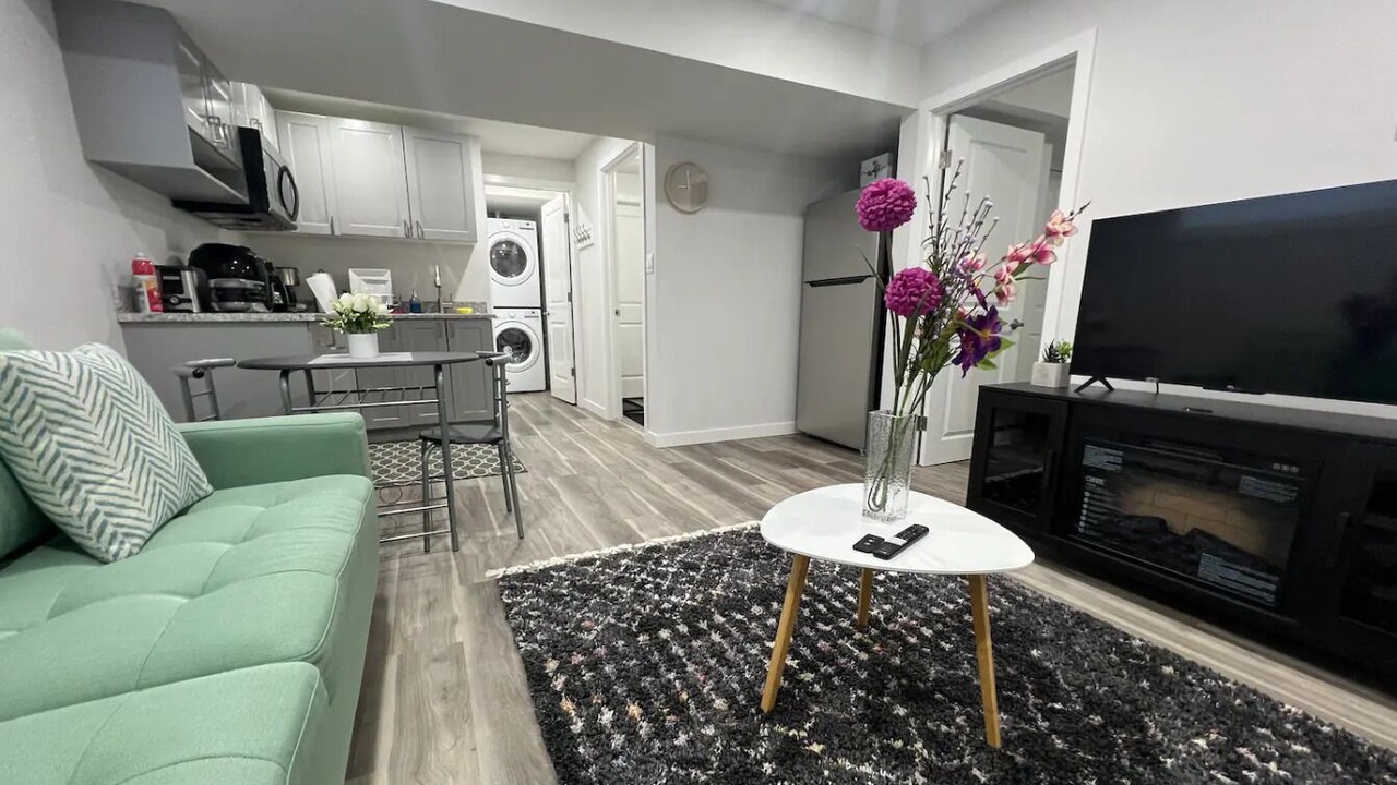 Photo of Livingroom in Regina