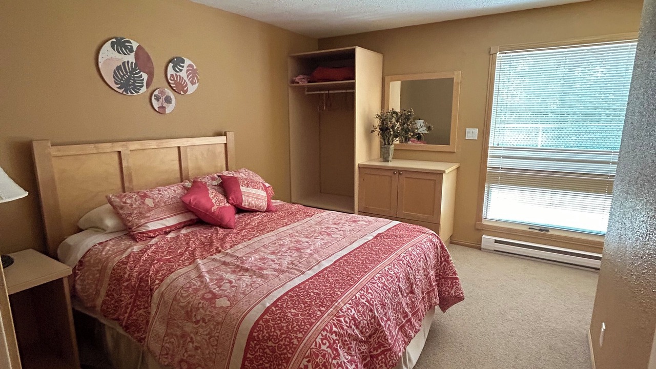 Photo of Bedroom in East Kootenay