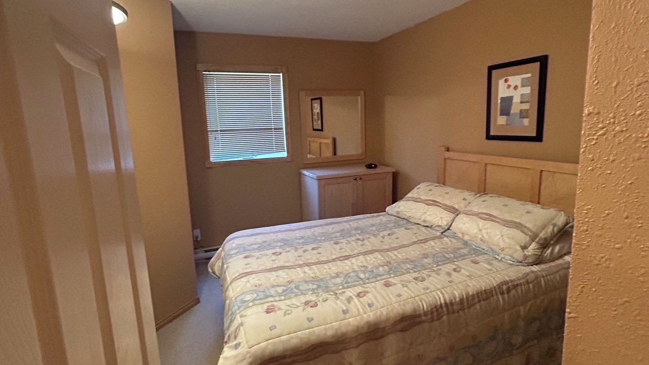 Photo of Bedroom in East Kootenay