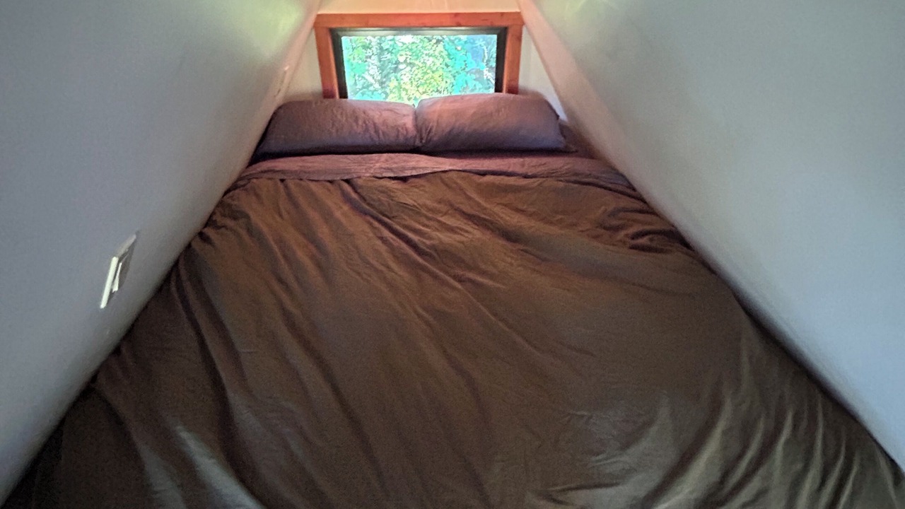 Photo of Bedroom in Salt Spring Island