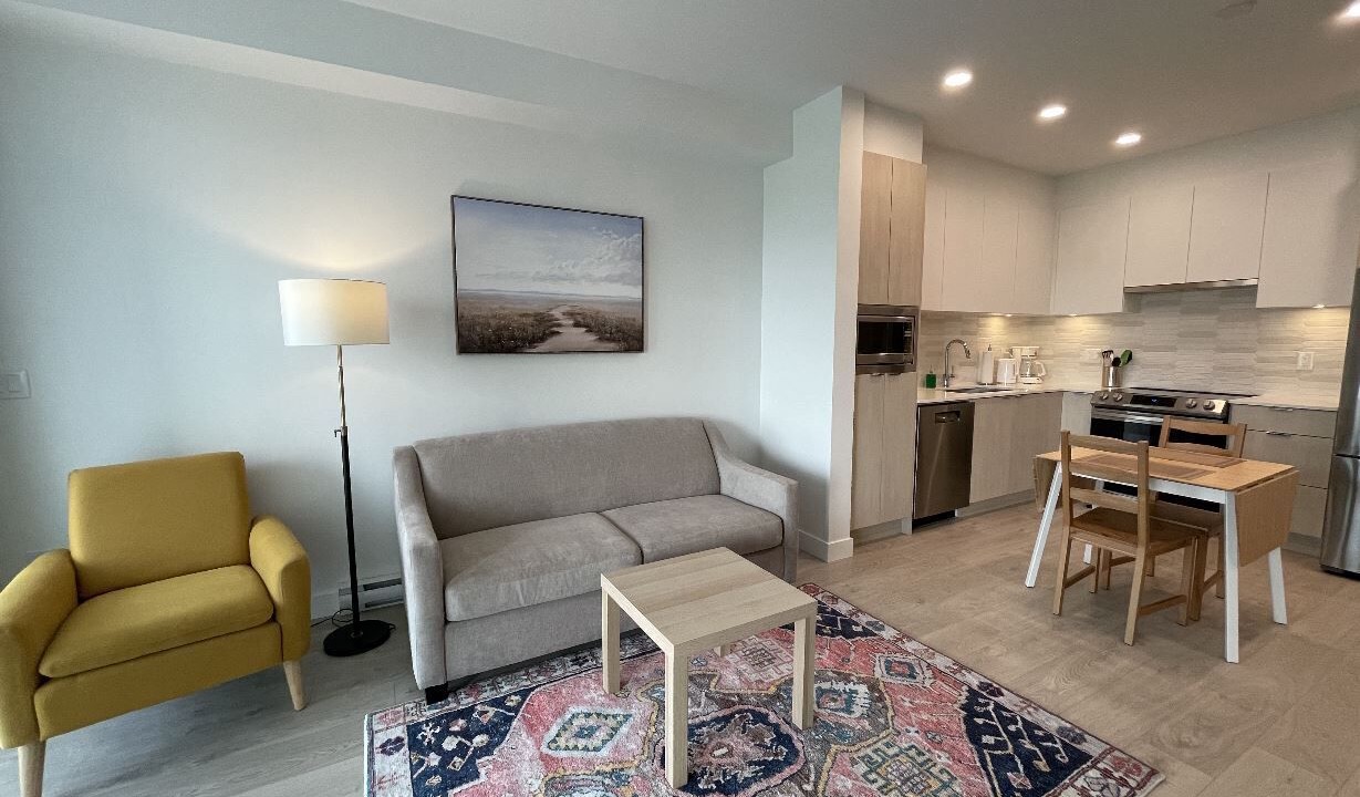 Photo of Livingroom in Tsawwassen