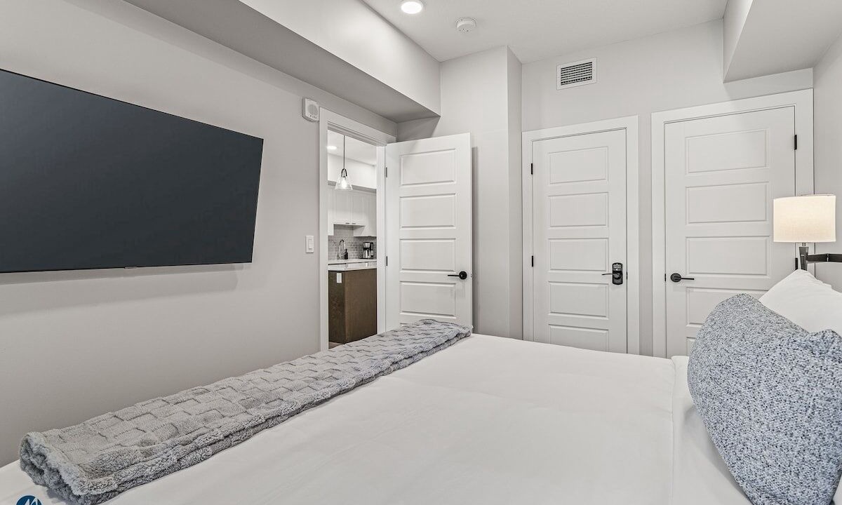 Photo of Bedroom in Dead Man's Flats