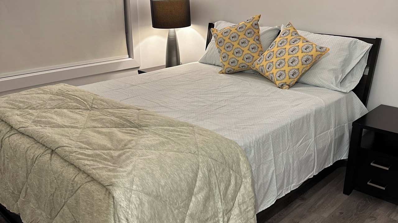 Photo of Bedroom in Delta