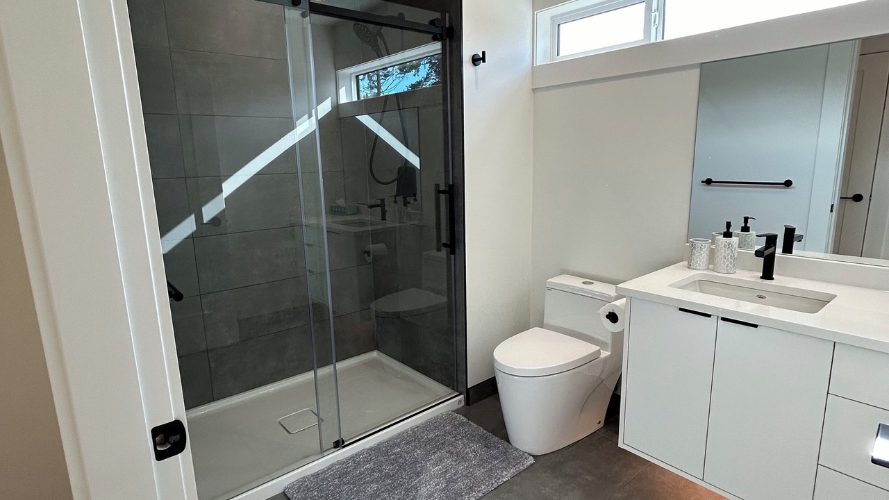 Photo of Bathroom in Regional District of Nanaimo