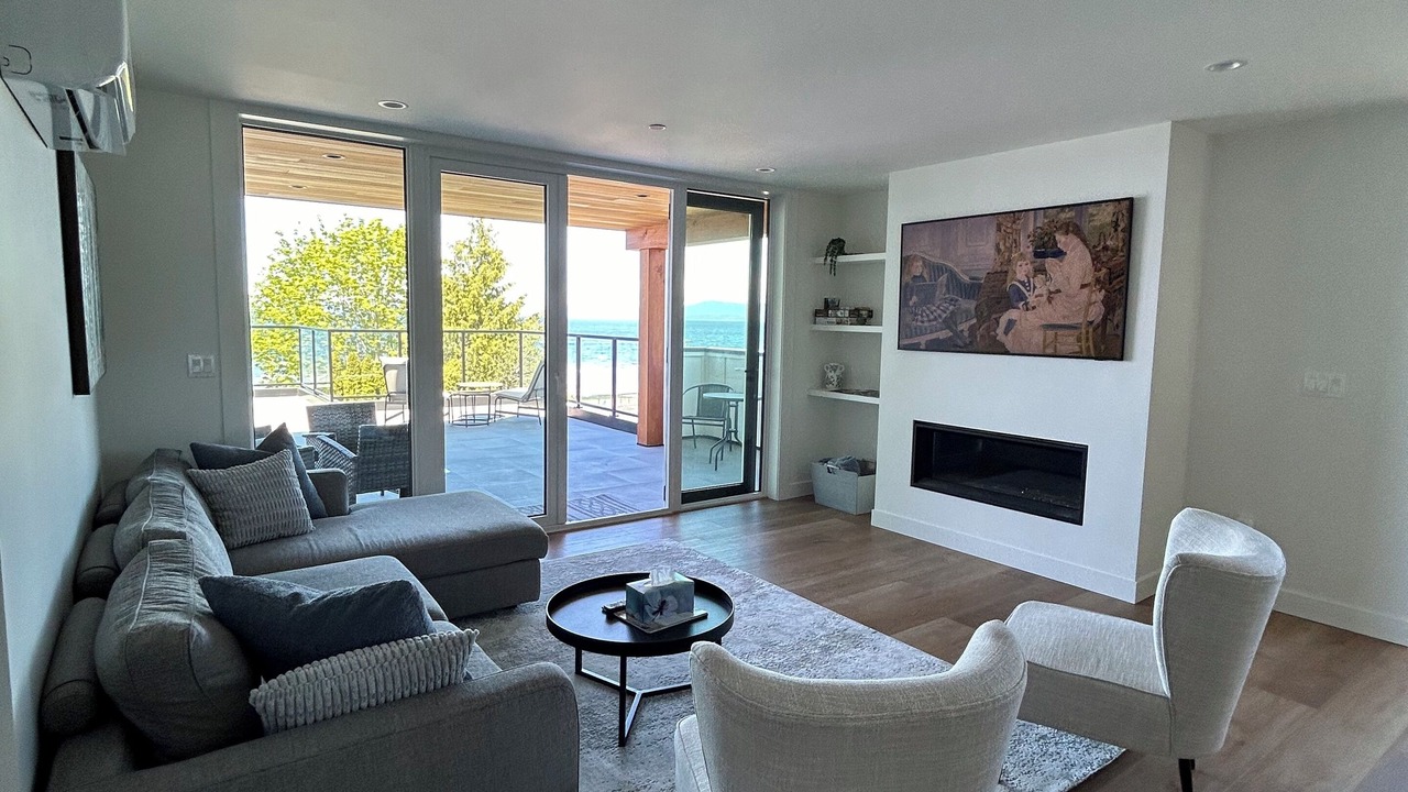 Photo of Livingroom in Regional District of Nanaimo