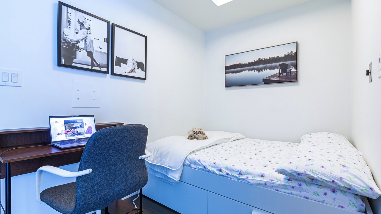 Photo of Bedroom in Central Waterfront
