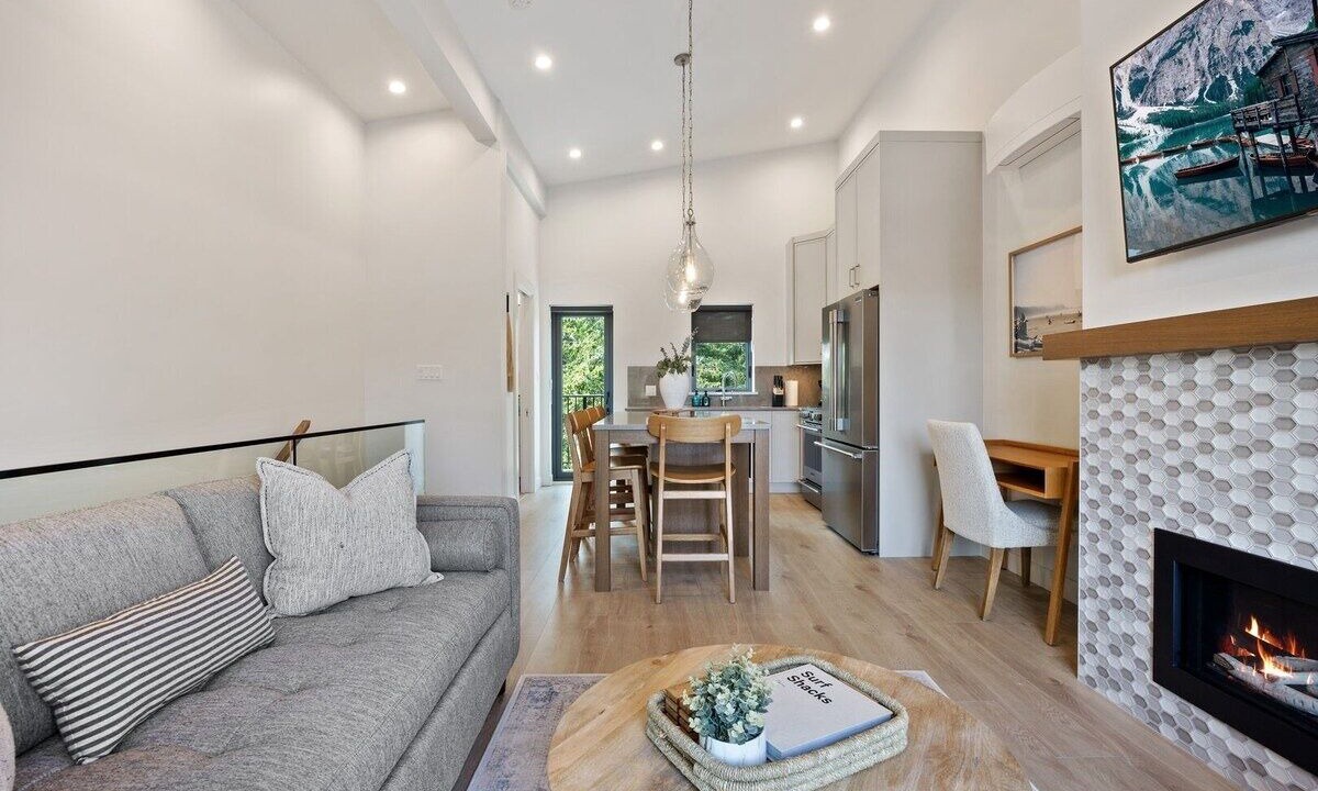 Photo of Livingroom in Black Creek