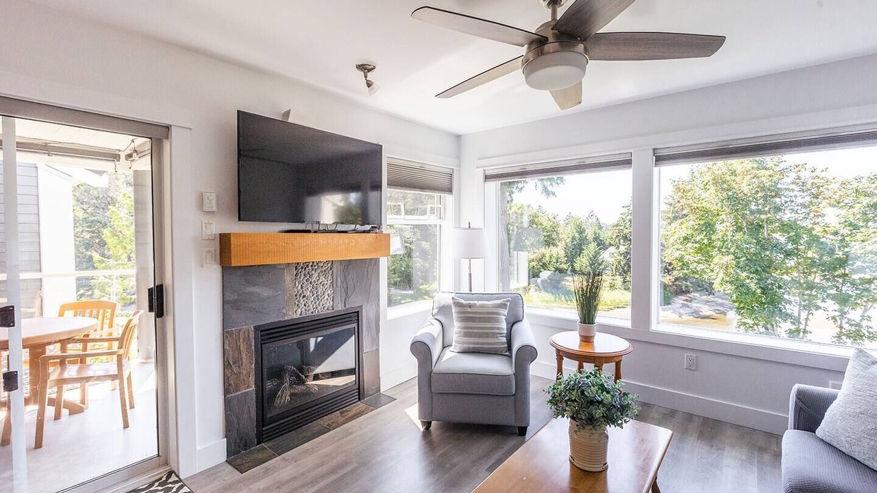 Photo of Livingroom in Regional District of Nanaimo