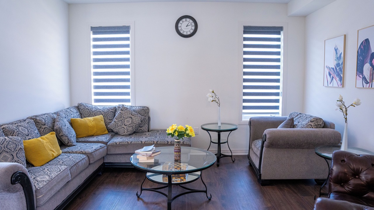 Photo of Livingroom in Barrie