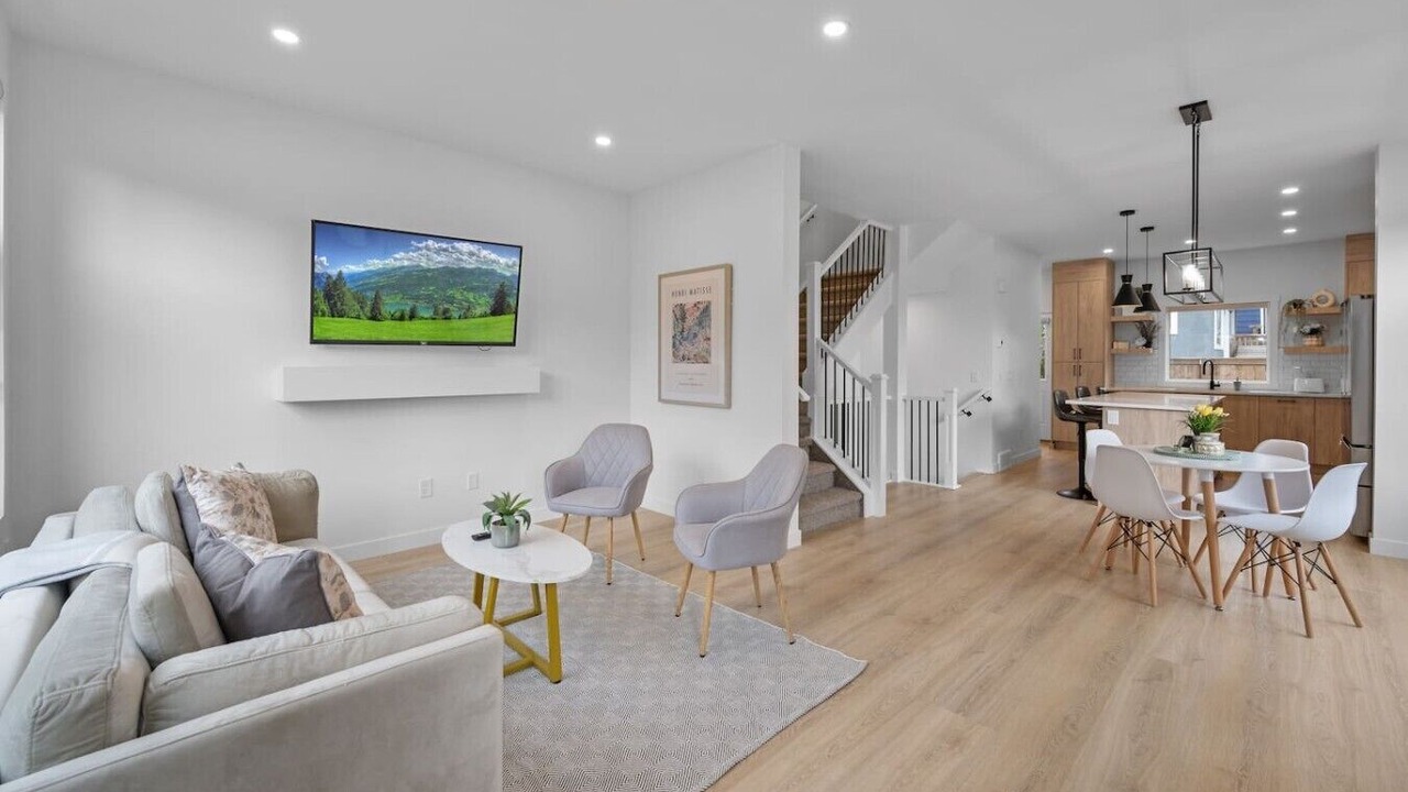 Photo of Livingroom in Southwest Calgary