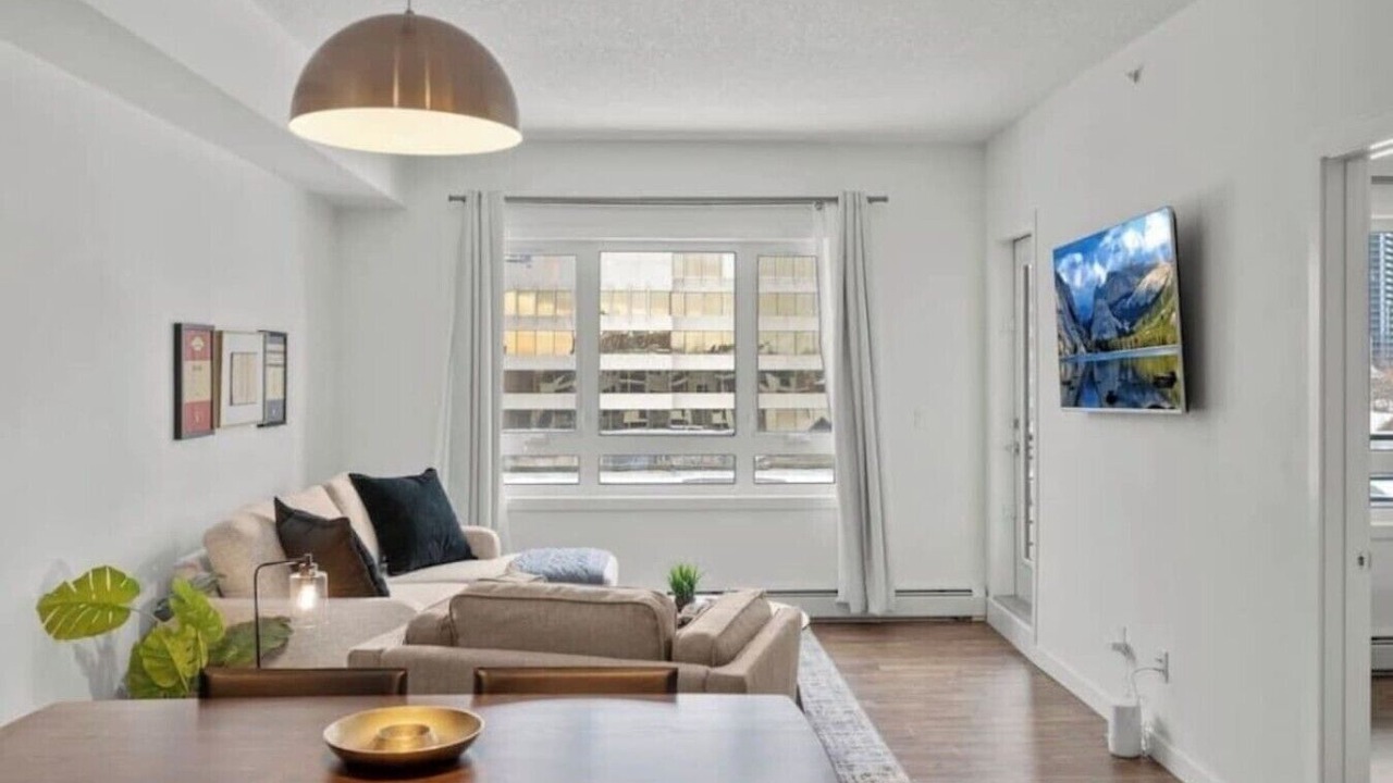 Photo of Livingroom in Southwest Calgary