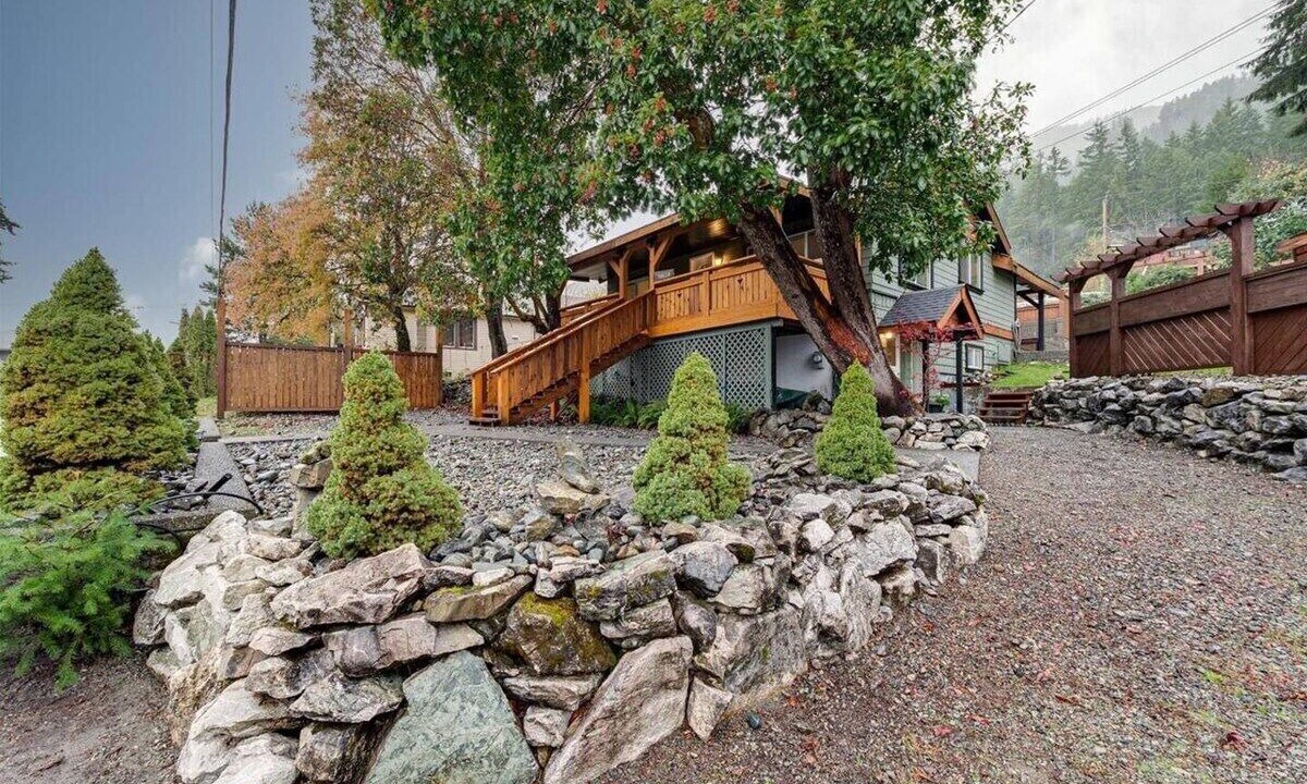 Photo of Outdoor in Youbou