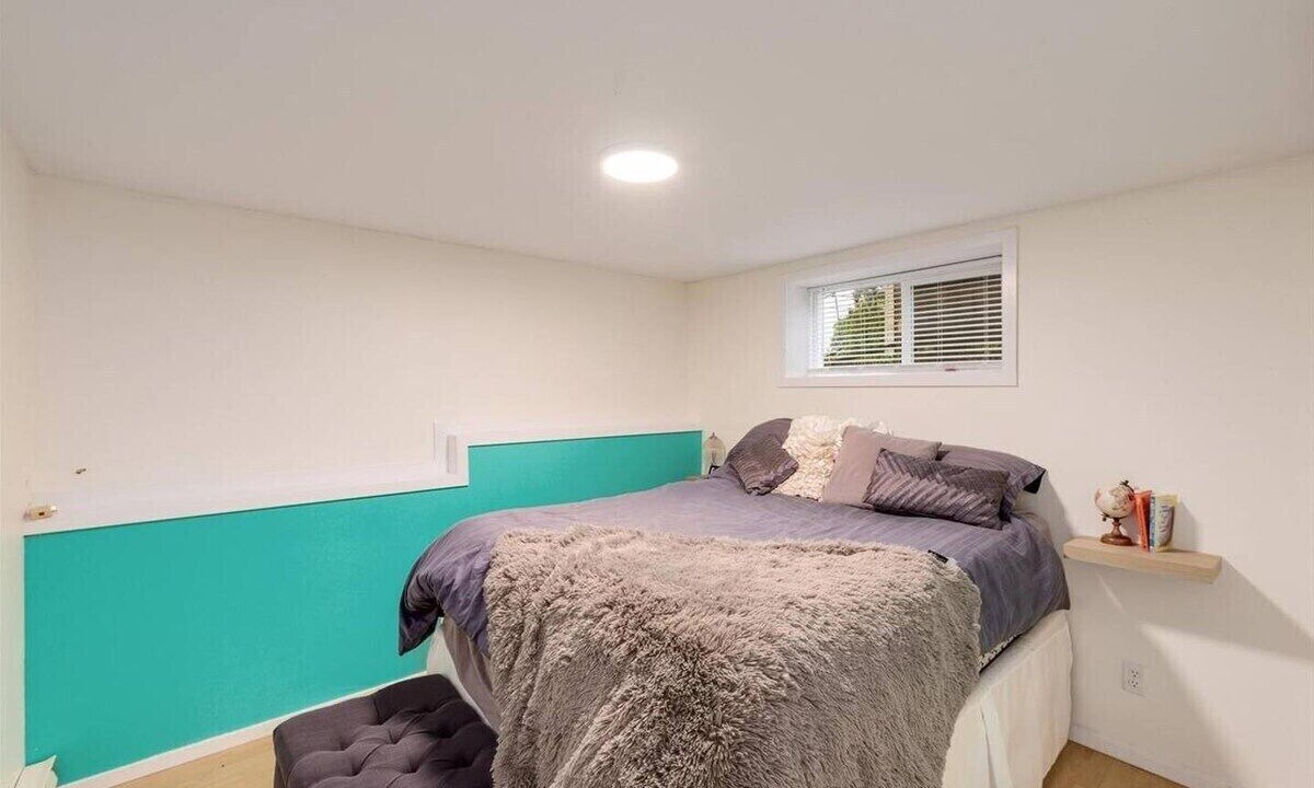 Photo of Bedroom in Youbou