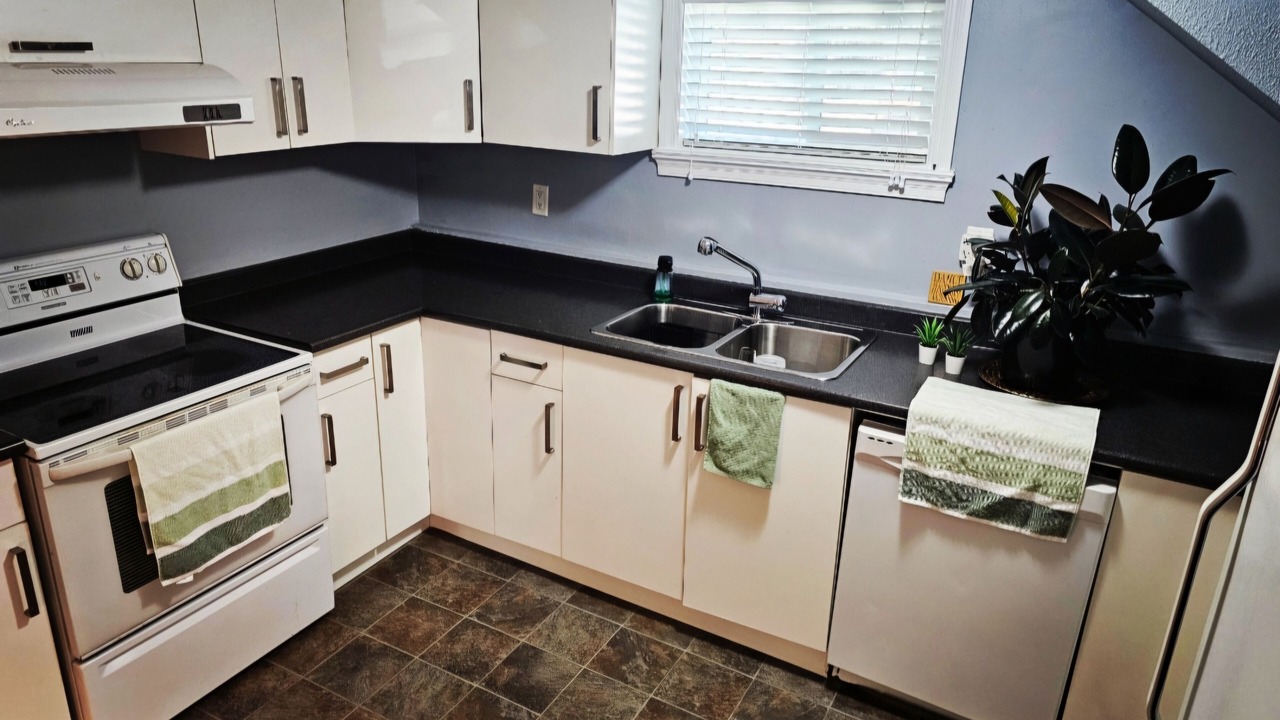 Photo of Kitchen in Surrey Newton