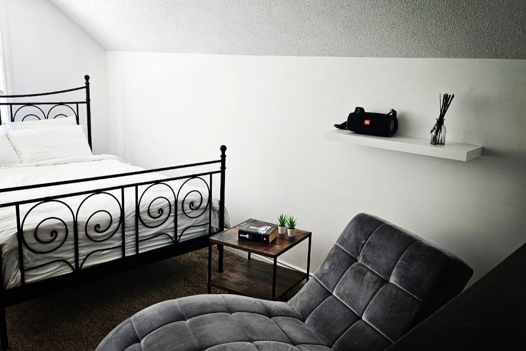 Photo of Bedroom in Surrey Newton