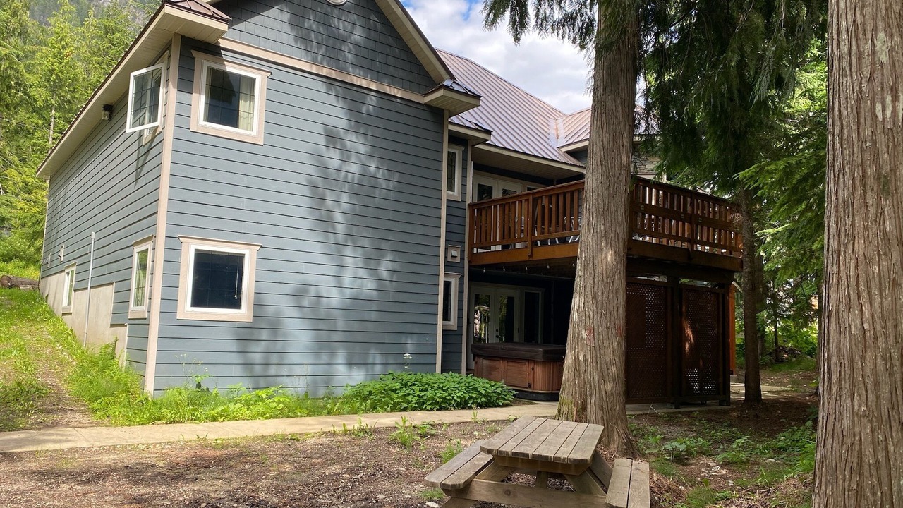Photo of Outdoor in Revelstoke