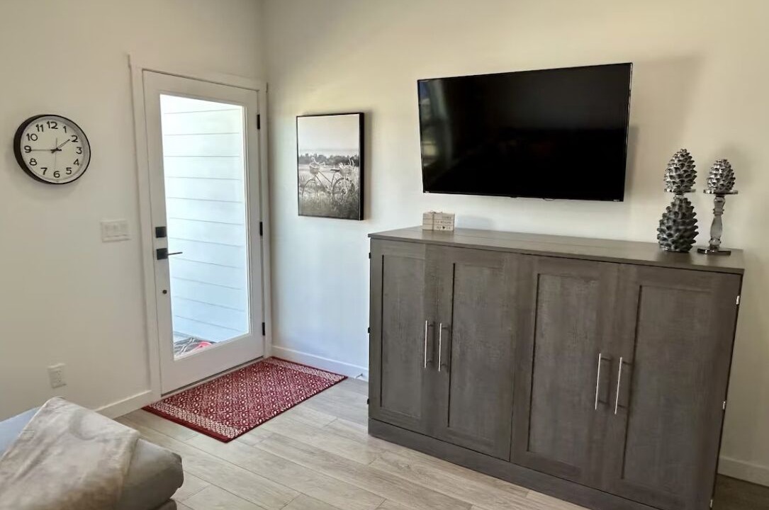 Photo of Livingroom in Central Okanagan