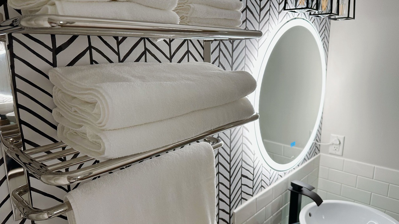 Photo of Bathroom in Willoughby
