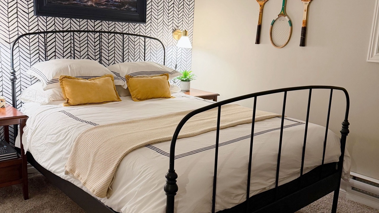 Photo of Bedroom in Willoughby