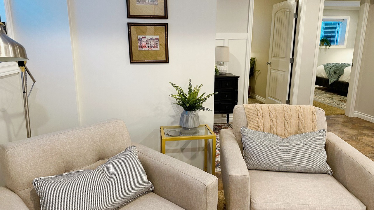 Photo of Livingroom in Willoughby