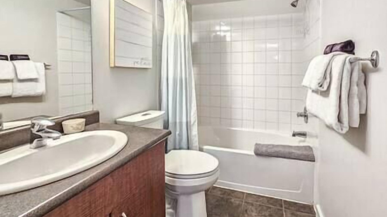 Photo of Bathroom in Invermere