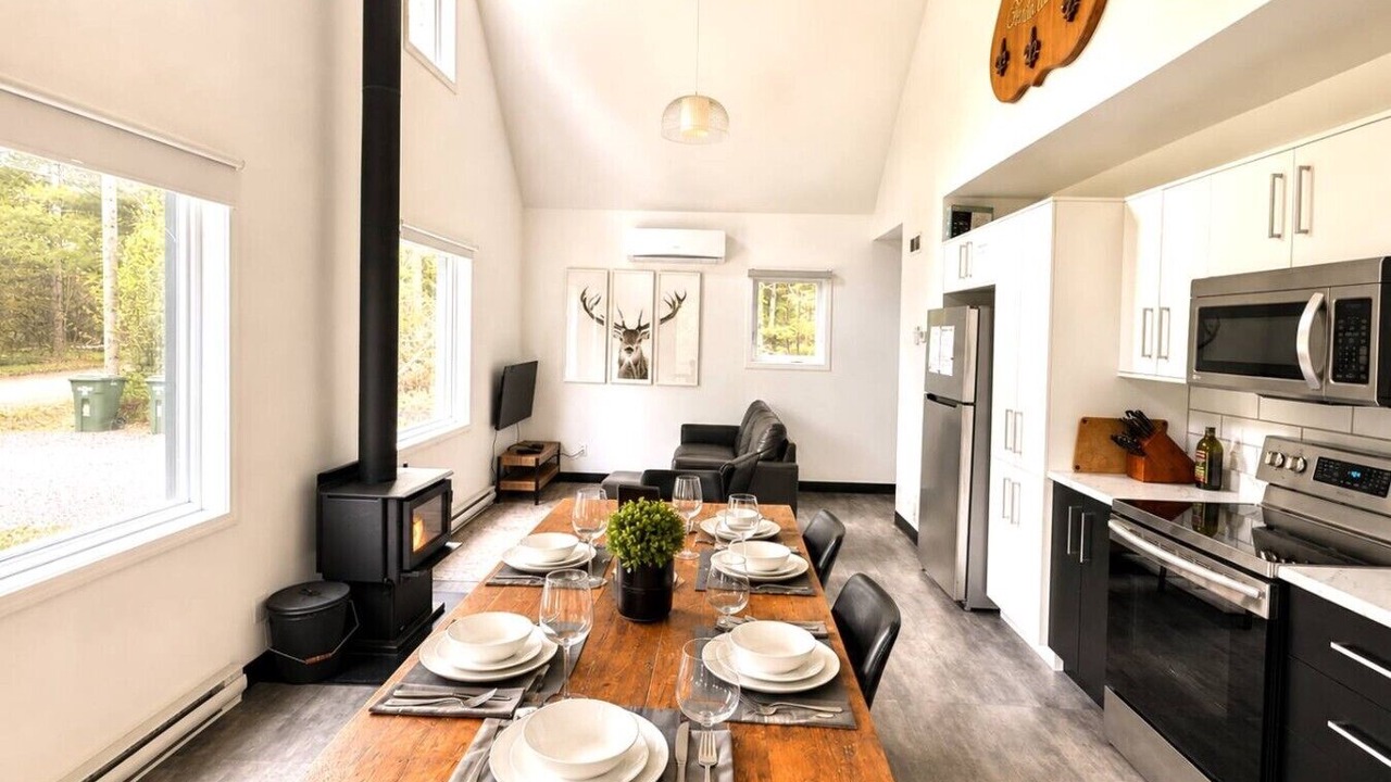 Photo of Kitchen in Sainte-Lucie-des-Laurentides