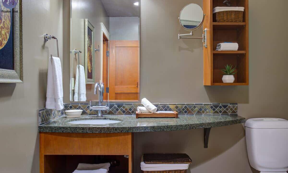 Photo of Bathroom in Canmore