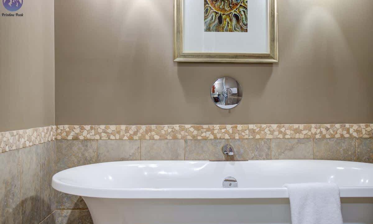 Photo of Bathroom in Canmore