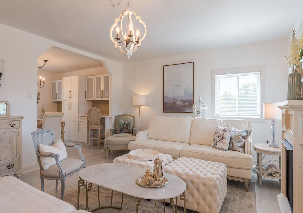 Photo of Livingroom in Greater Napanee