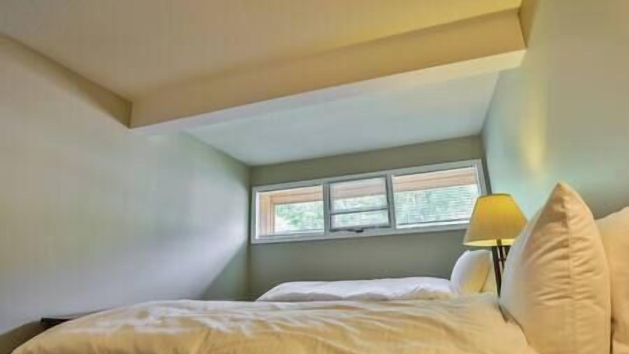 Photo of Bedroom in Panorama